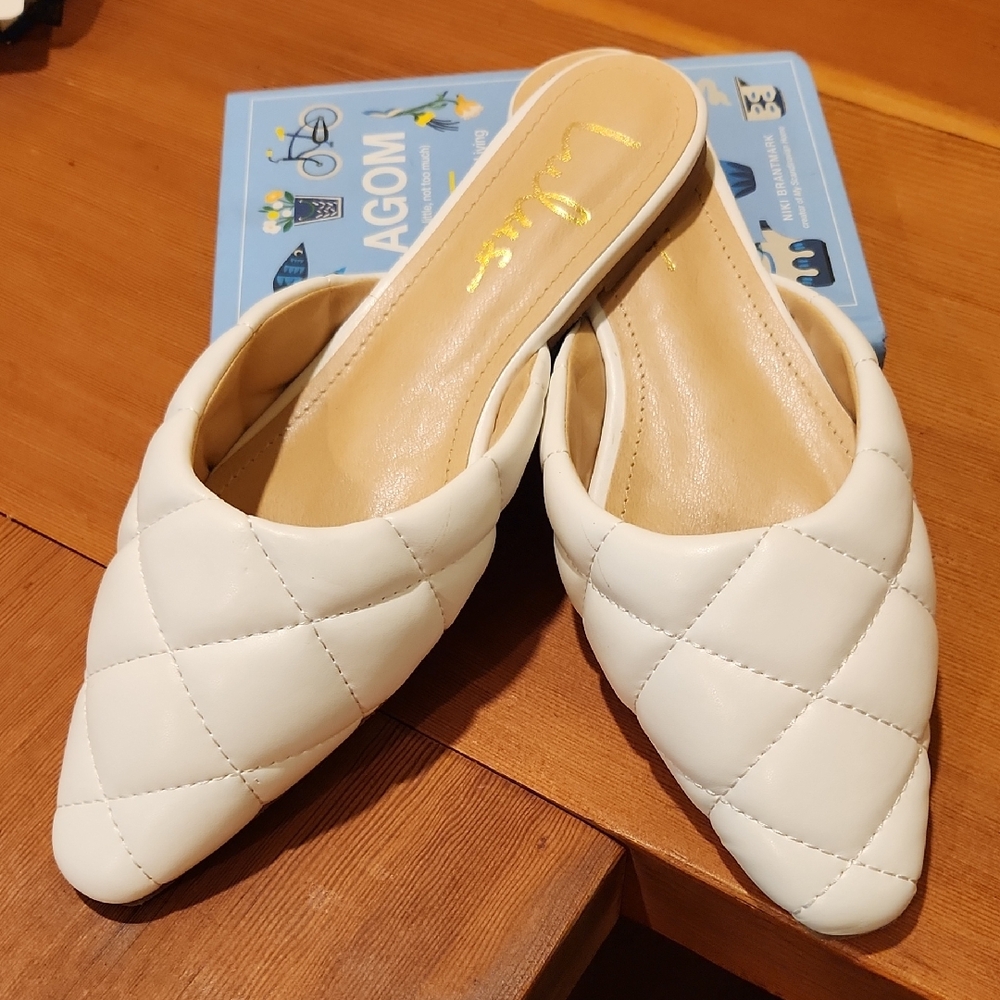 Lulu's White Quilted Mules